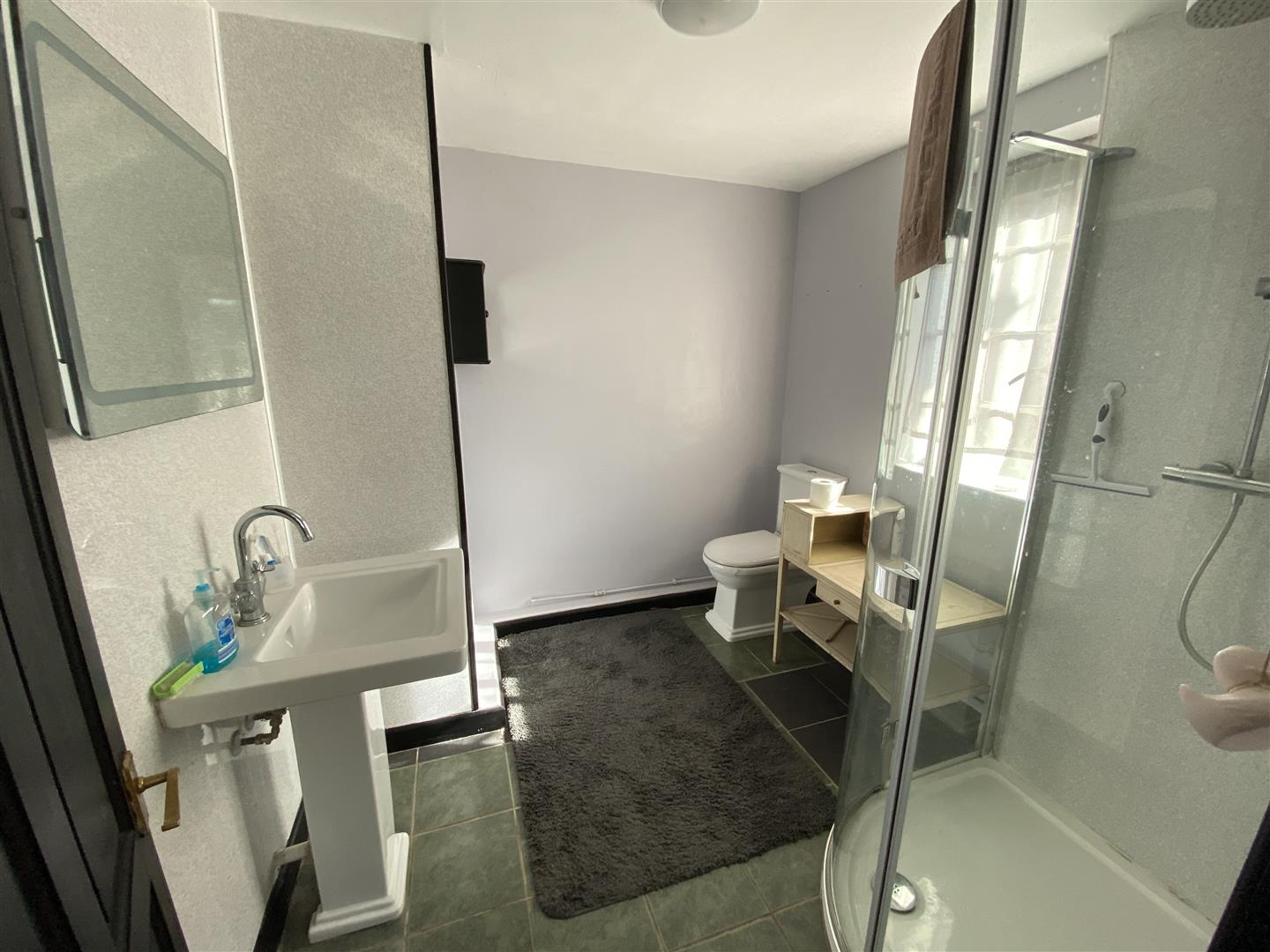 ANOTHER ROOM ASPECT